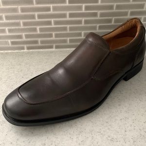 Vionic Sullivan Brown slip on Leather dress Shoe 12 Excellent